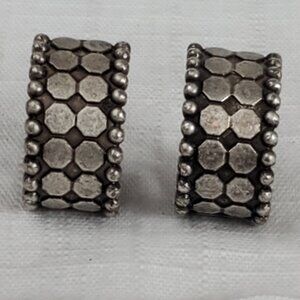 Silver Tone Dotted Cuff Clip On Earrings AK Marked